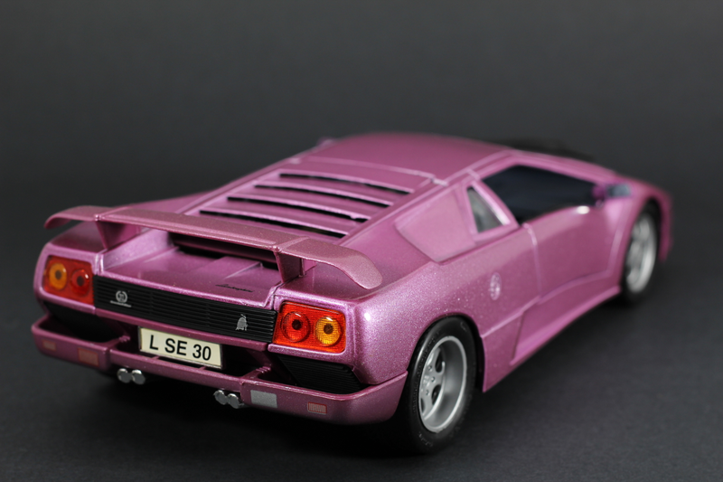 Illustration for article titled ROTB: Maisto Lamborghini Diablo SE30